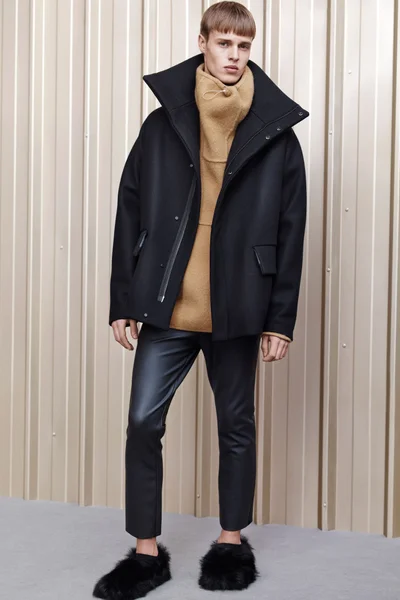 Look 9